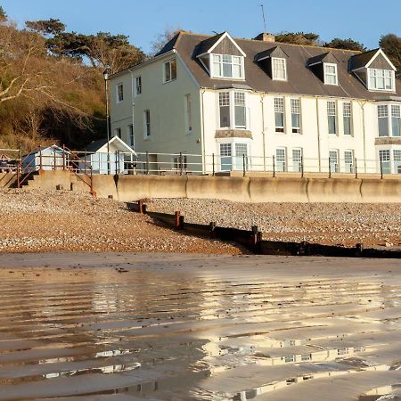 Promenade Apartment With Own Beach Hut Totland  Room photo